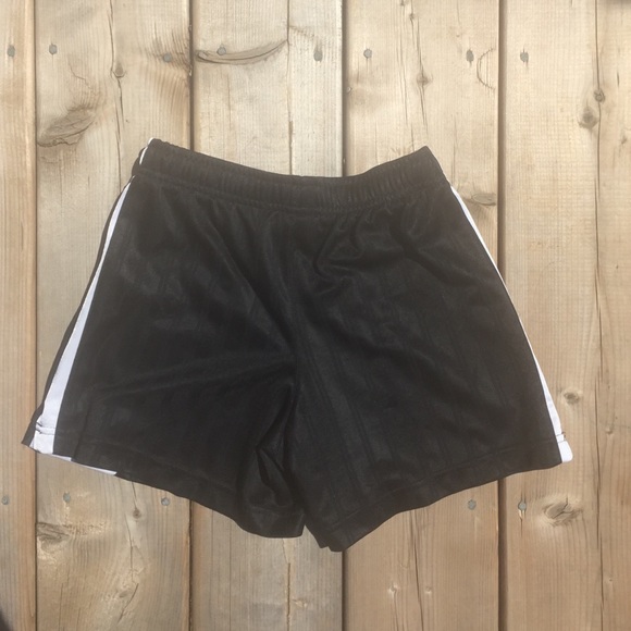 Nike Classic Black Athletic Shorts Small - Picture 2 of 2